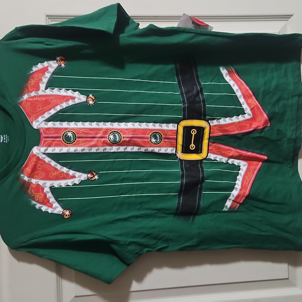 HOLIDAY TIME LITTLE HELPER ELF TEE: GREEN: NEW WITH TAGS: SIZE XL